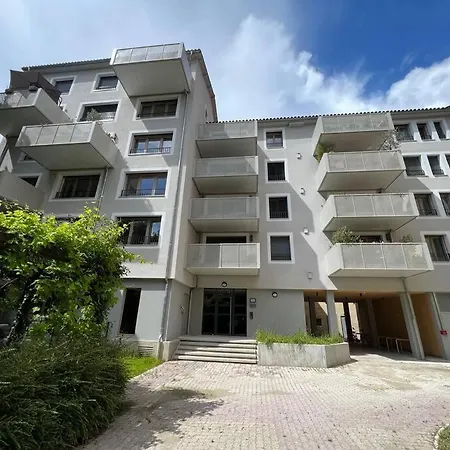 Apartment Secret Garden Calme Et Terrasse En Hyper-centre Grenoble
