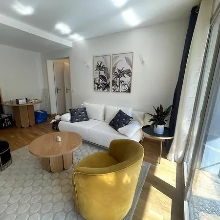 Apartmán Secret Garden Calme Et Terrasse En Hyper-centre