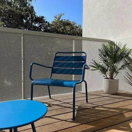 Secret Garden Calme Et Terrasse En Hyper-centre Апартаменты Гренобль