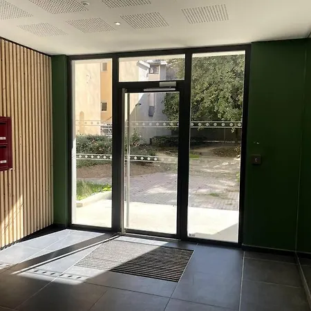 Secret Garden Calme Et Terrasse En Hyper-centre Апартаменты