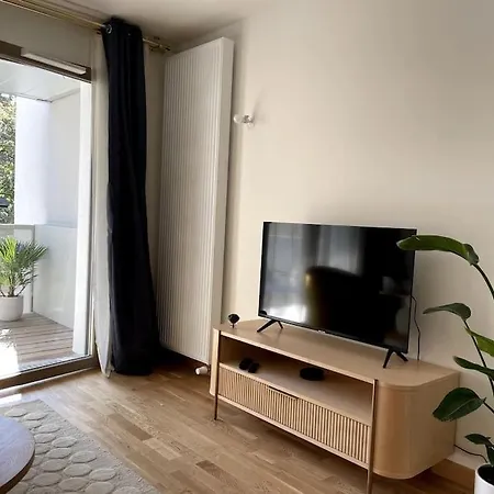 Secret Garden Calme Et Terrasse En Hyper-centre Апартаменты